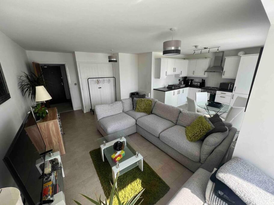 Centre 2 Bed * Chester